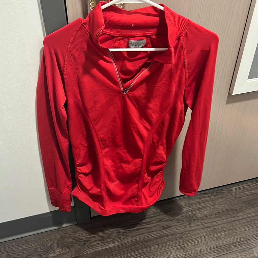 Athleta red pullover 1/4 zip up